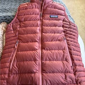 Patagonia Women's Rust Puffer Vest